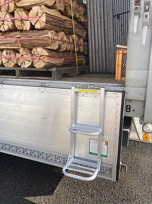 トラック用荷台はしご 　2段　約70cm×約30cm